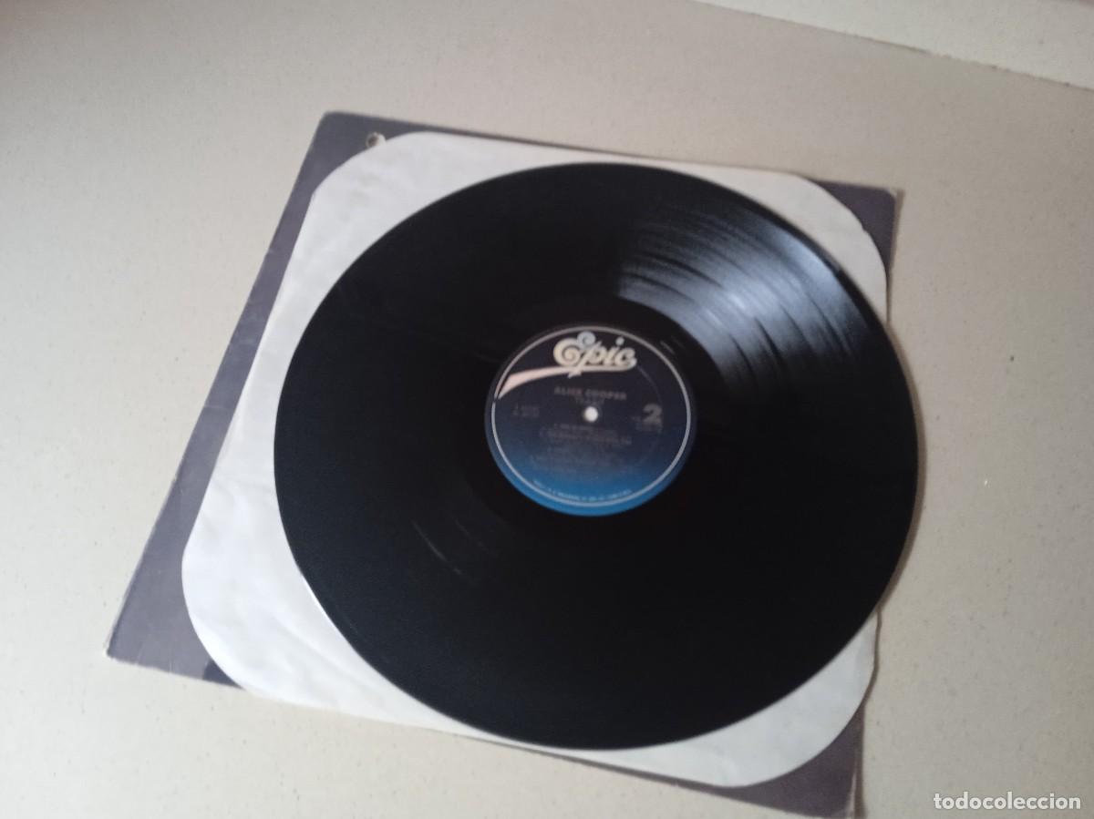 Discos de vinilo: Antiguo lp Alice Cooper Trash - Foto 2