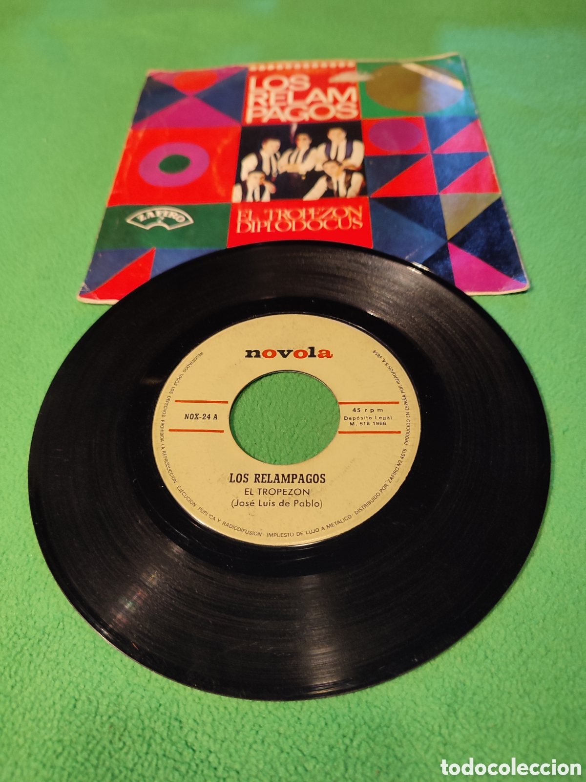 Discos de vinilo: Los Rel&aacute;mpagos - El tropez&oacute;n - Foto 2