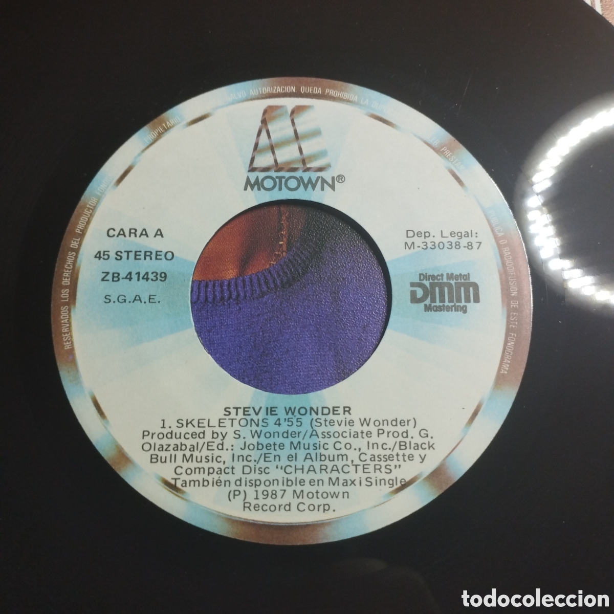 Discos de vinilo: Single 7&rdquo; Estevie Wonder 1987 Skeletons + versi&oacute;n instrumental. - Foto 3