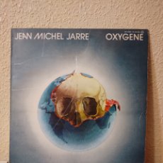 Discos de vinilo: JEAN MICHEL JARRE. OXYGENE. 23 10 555, ESPAÑA, 1977. DISCO VG+. CARÁTULA VG: NERVIOS EN PLASTIFICADO