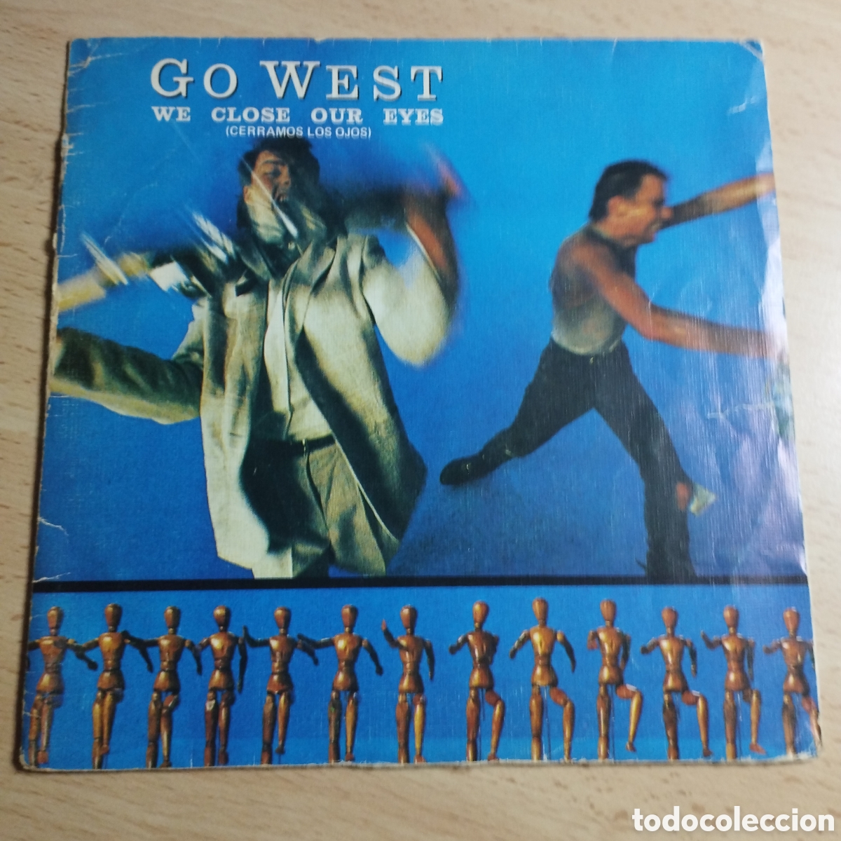 Discos de vinil: Single 7&rdquo; PROMO Go West 1985 We close our eyes + Missing persons.