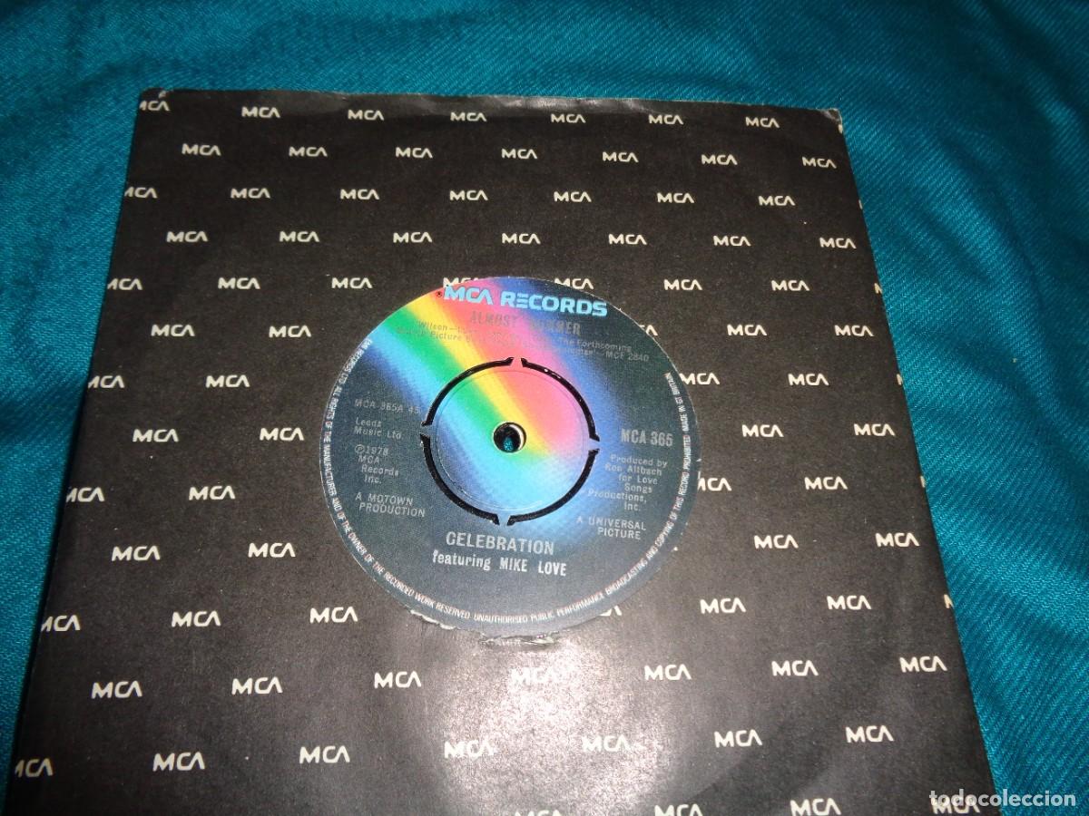 Discos de vinilo: CELEBRATION. ALMOST SUMMER / LOOKIN&acute;GOOD. MCA, 1978. EDC. UK. GENERIC. IMPECABLE(#) - Foto 1