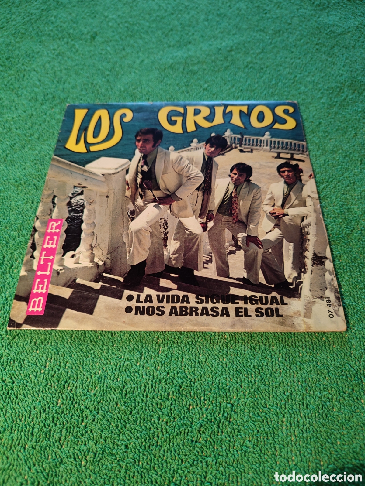 Discos de vinilo: Los Gritos - La vida sigue igual - Foto 1