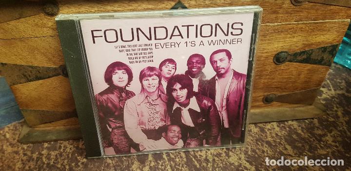 Discos de vinil: FUNDATIONS