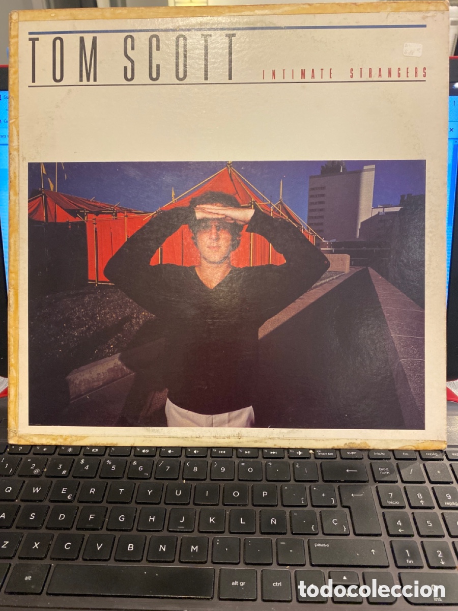 Discos de vinilo: TOM SCOTT - INTIMATE STRANGERS LP USA - Foto 1