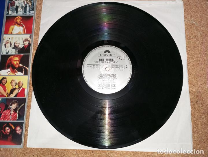 Discos de vinilo: Disco vinilo Bee Gees Story - Foto 3