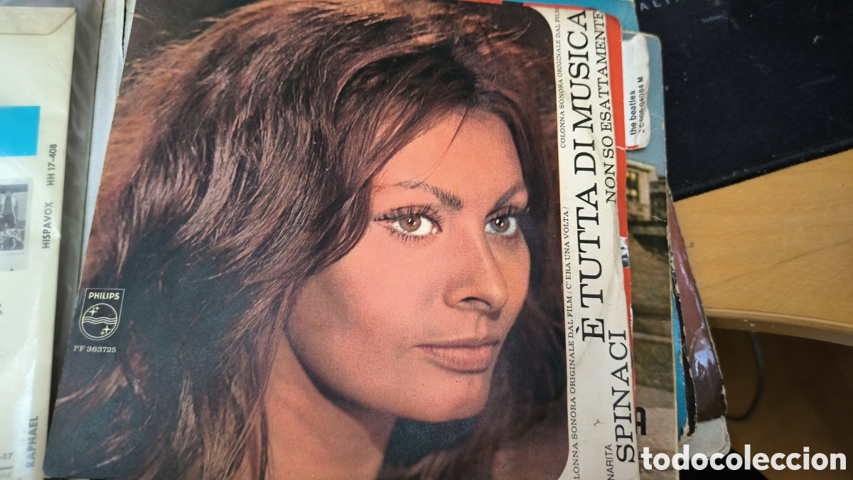 Discos de vinilo: E tutta di musica - Foto 1