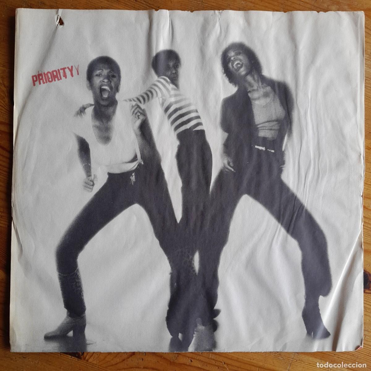 Discos de vinilo: THE POINTER SISTERS : PRIORITY [PLANET - CAN 1979] LP - Foto 3