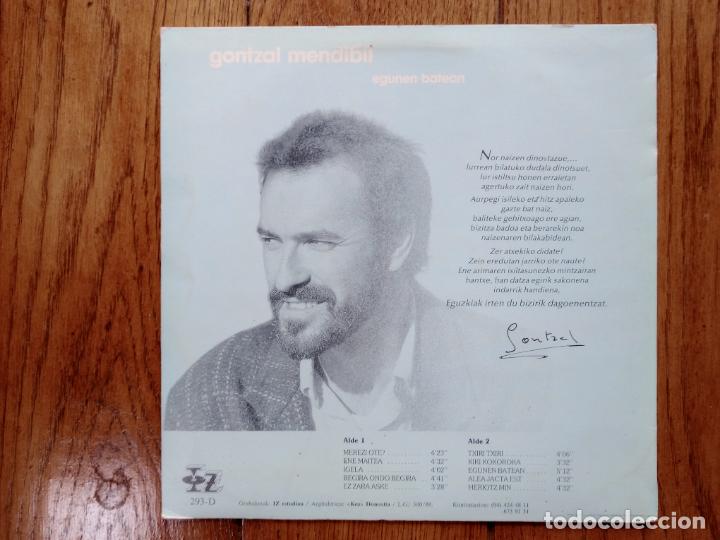 Discos de vinilo: Gontzal Mendibil - egunen batean - Foto 2