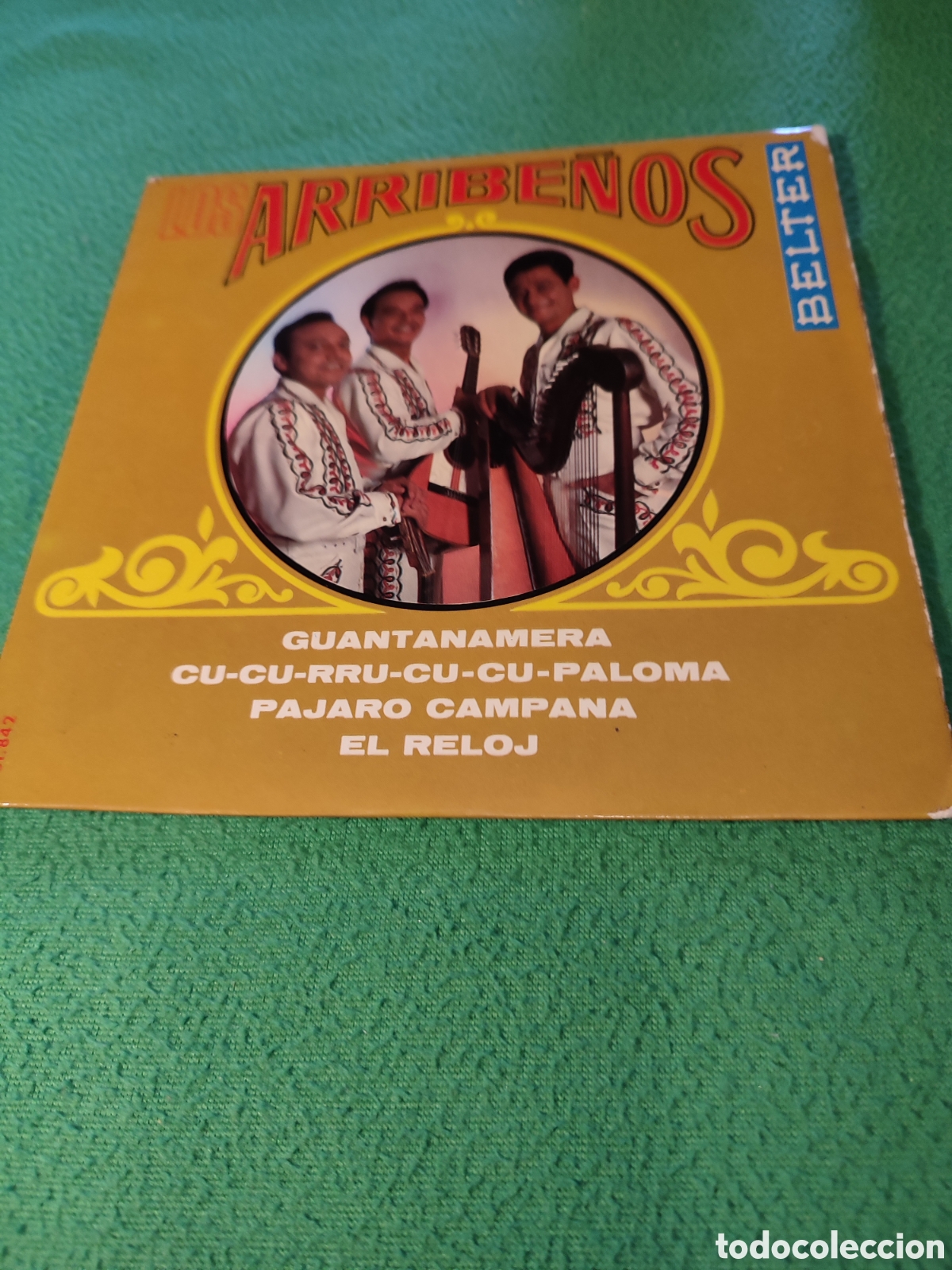 Discos de vinilo: Los Arribe&ntilde;os - El reloj + 3 - Foto 1