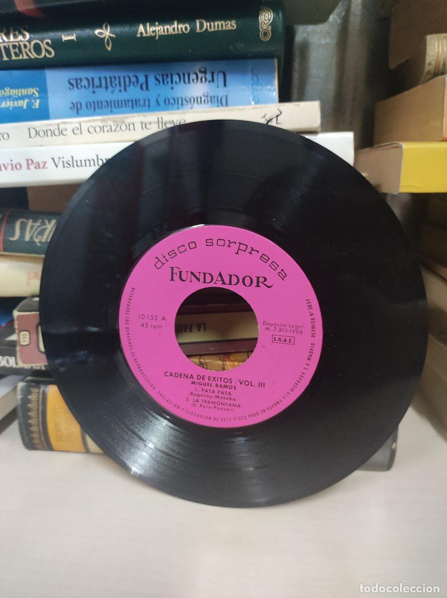 Discos de vinilo: DISCO SOPRESA FUNDADOR CADENA DE EXITOS VOL. III - Foto 2