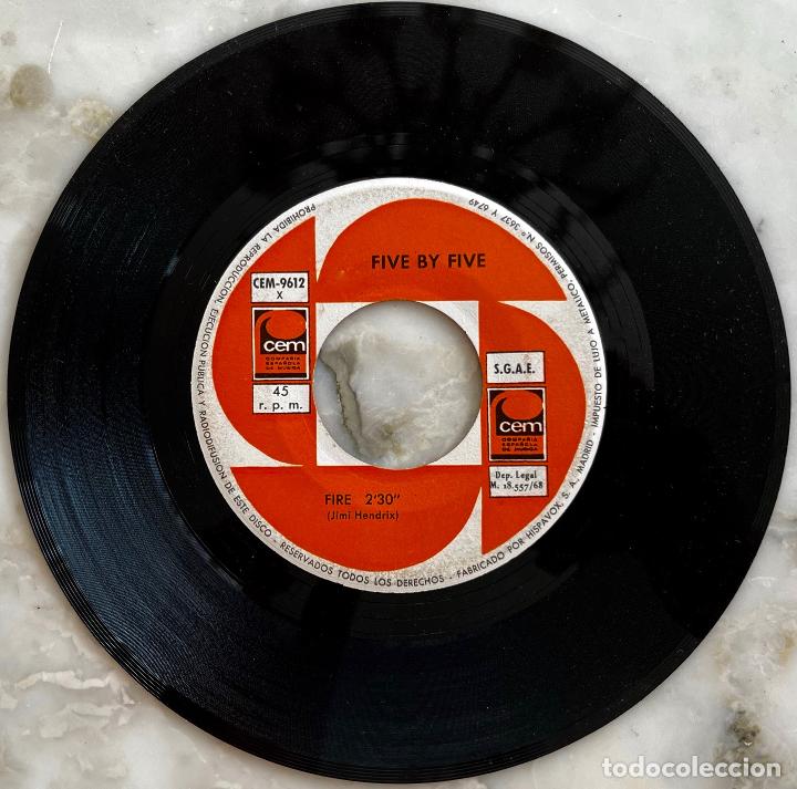 Discos de vinilo: FIVE BY FIVE, FIRE (JIMI HENDRIX ) / HANG UP. SINGLE ESPA&Ntilde;A A&Ntilde;O 1968 - Foto 1