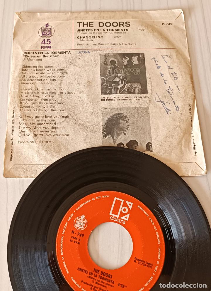 Discos de vinilo: THE DOORS - JINETES EN LA TORMENTA ELEKTRA - 1971 - Foto 2