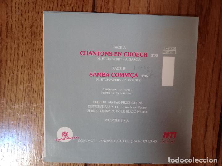 Discos de vinilo: Michel Etcheverry - chantons en choeur + samba commca - Foto 3