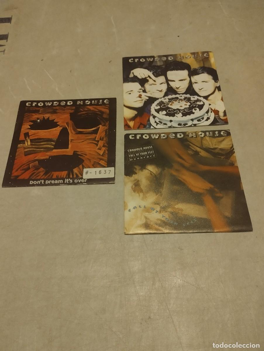 Discos de vinilo: Crowded House 3 singles - Foto 1