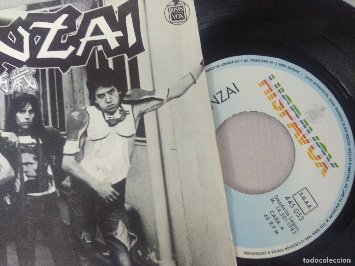 Discos de vinilo: BANZAI/AMIGO/SINGLE METAL. - Foto 2