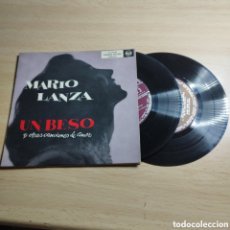 Discos de vinilo: DOBLE EP 7” PORTADA ABIERTA. MARIO LANZA . UN BESO Y OTRAS CANCIONES DE AMOR. 8 TEMAS.