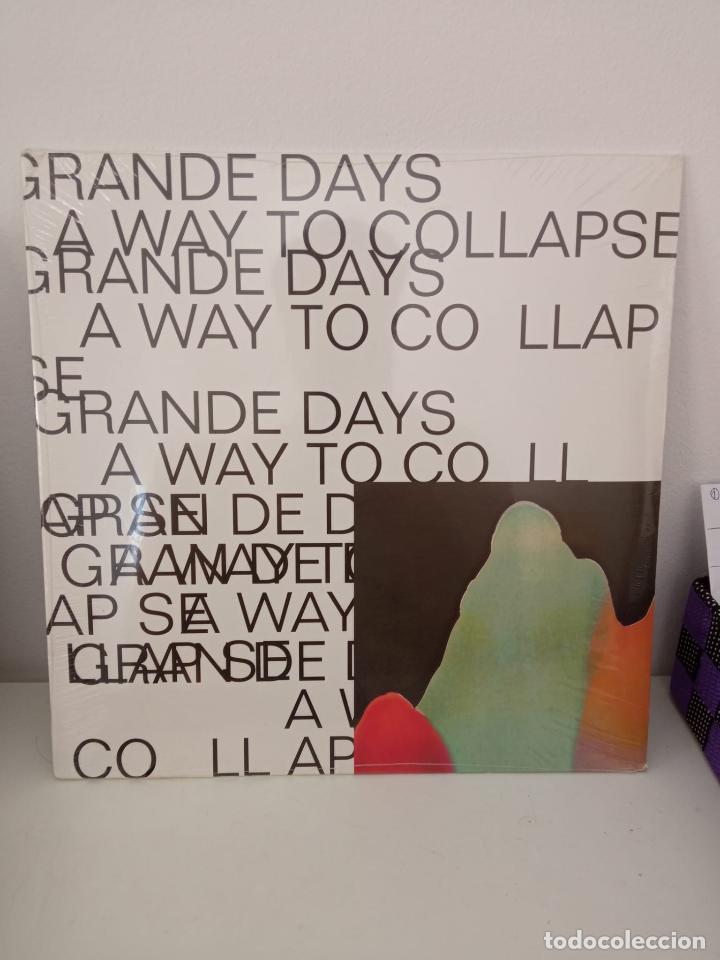 Discos de vinilo: Grande Days &lrm;&ndash; A Way To Colllapse - Precintado - Foto 1