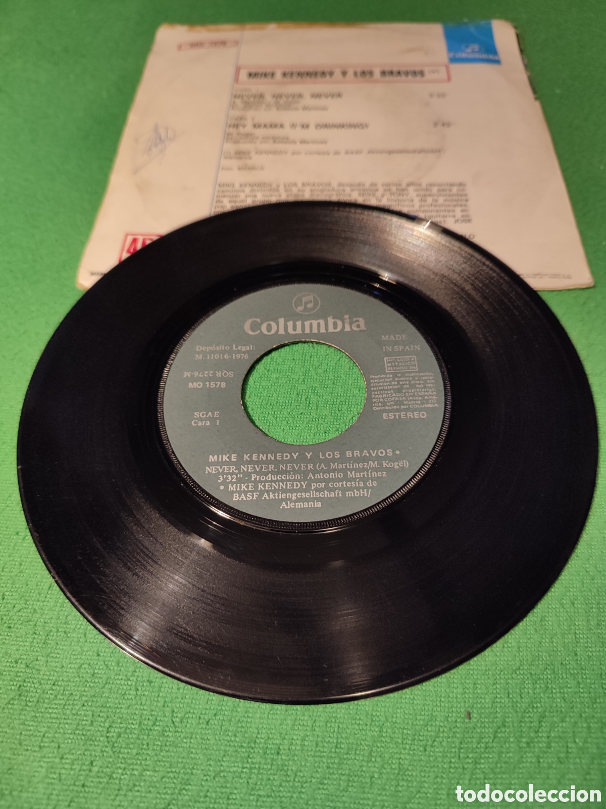Discos de vinilo: Mike Kennedy y Los Bravos - Never, Never - Foto 2