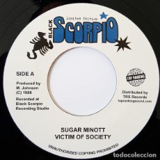 Discos de vinilo: SUGAR MINOTT - VICTIM OF SOCIETY - 7” [BLACK SCORPIO, 2017] DANCEHALL DUB