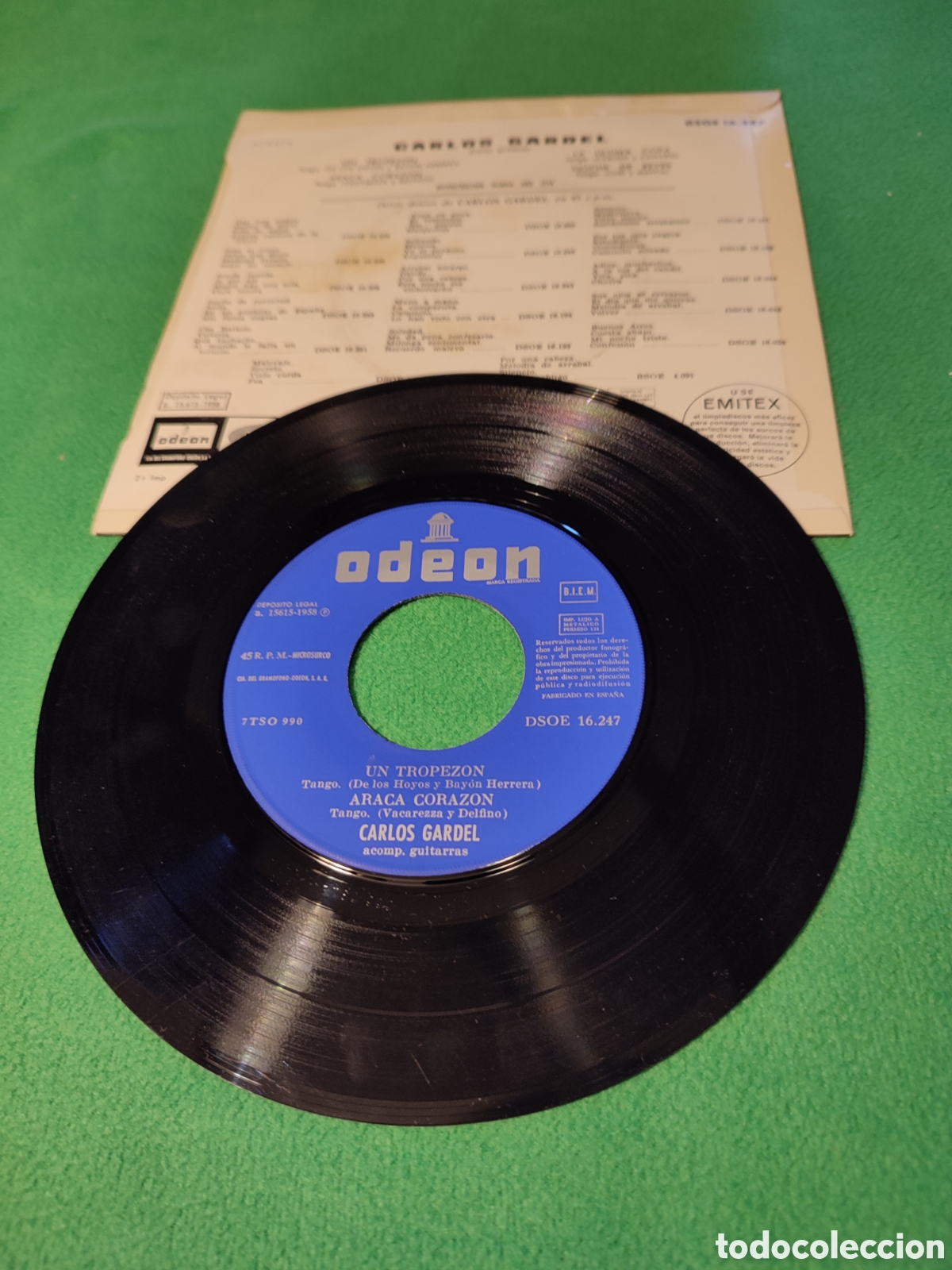 Discos de vinilo: Carlos Gardel - Un tropez&oacute;n+ 3 - Foto 2