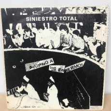 Discos de vinilo: SINIESTRO TOTAL – AYUDANDO A LOS ENFERMOS - EP 1982