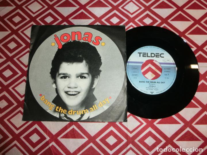Discos de vinilo: Jonas &ndash; Bang The Drum All Day - Foto 1