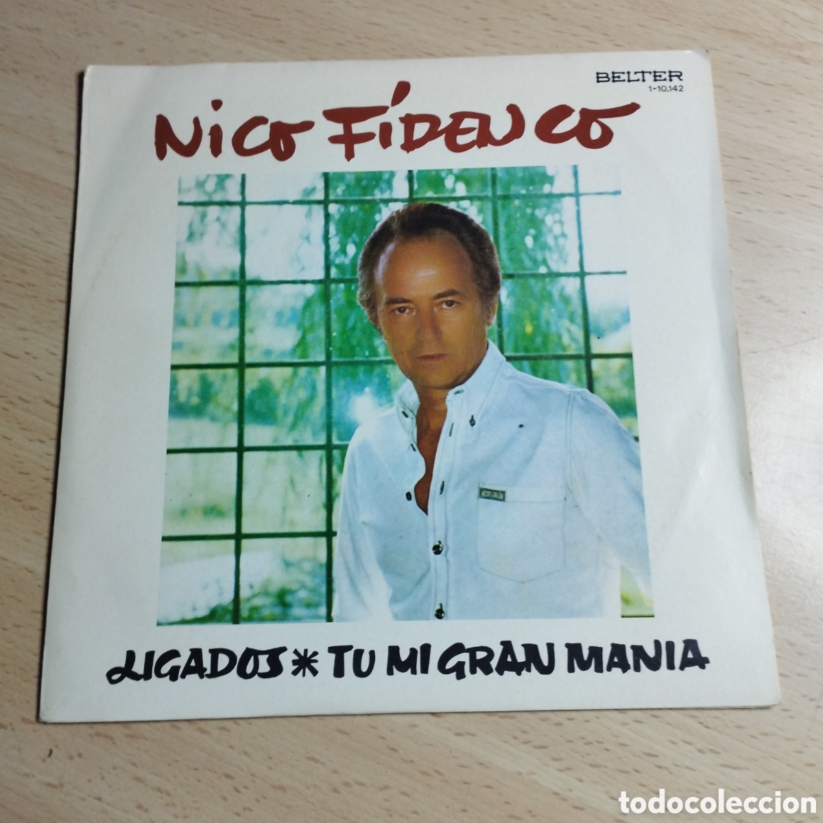 Discos de vinilo: Single 7&rdquo; Nico Fidenco ( canta en espa&ntilde;ol) 1980 . Ligados + Tu mi gran man&iacute;a.