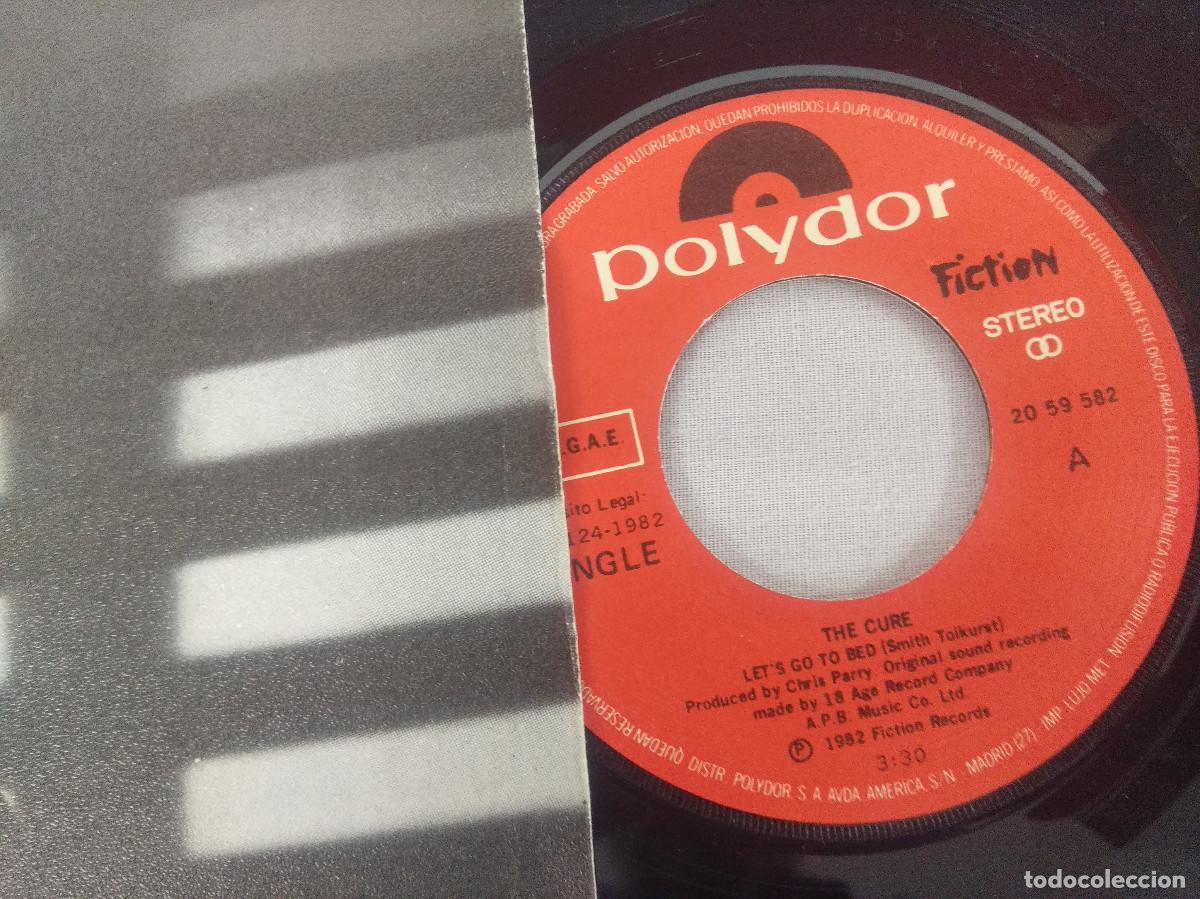 Discos de vinilo: THE CURE/LETS GO TO BED/SINGLE. - Foto 2