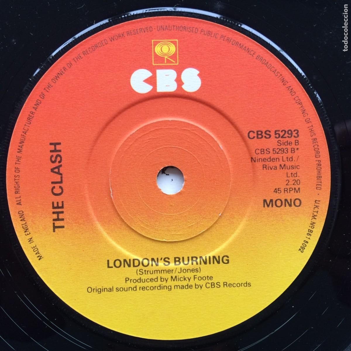 Discos de vinilo: The Clash &lrm;&ndash; Remote Control / Londons Burning , UK* - Foto 4