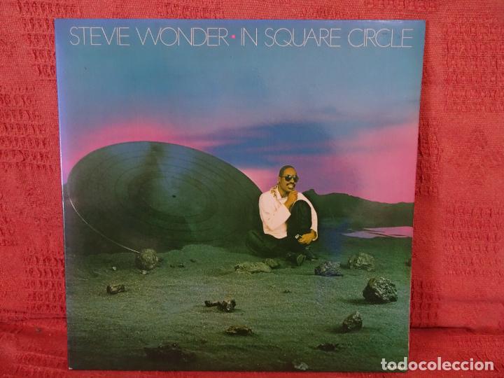 Discos de vinilo: STEVIE WONDER LP-IN SQUARE CIRCLE - Foto 1