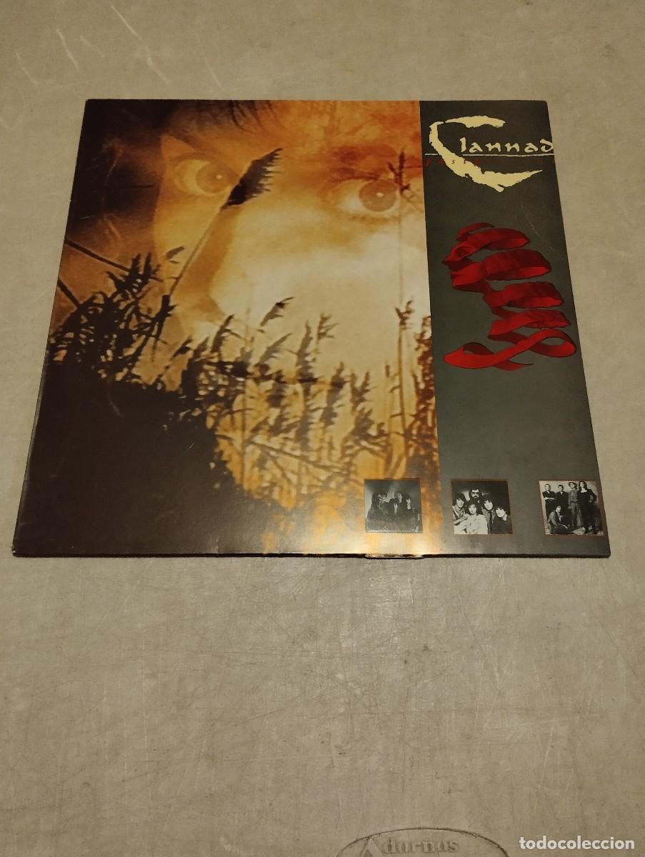 Discos de vinilo: Clannad LP Past Present Esp.1989 - Foto 1