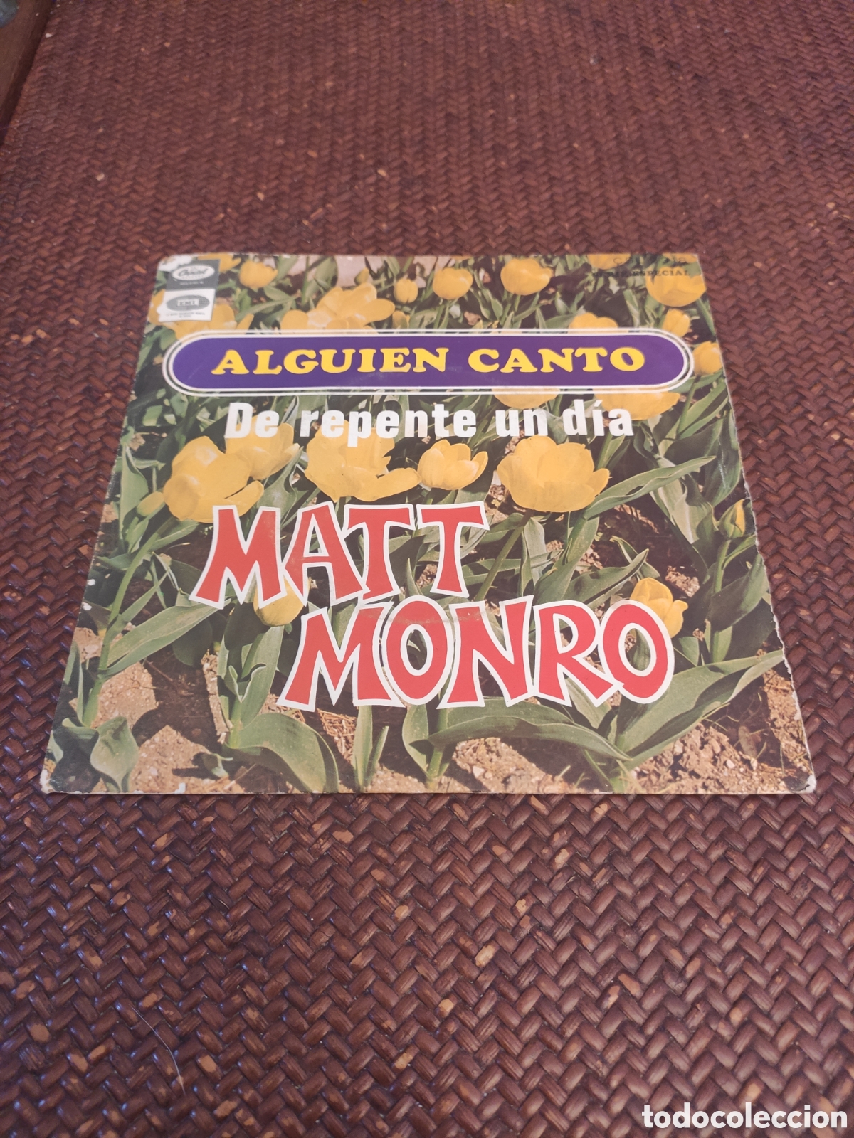 Discos de vinilo: Matt monro de repente t&uacute; vinilo single - Foto 1
