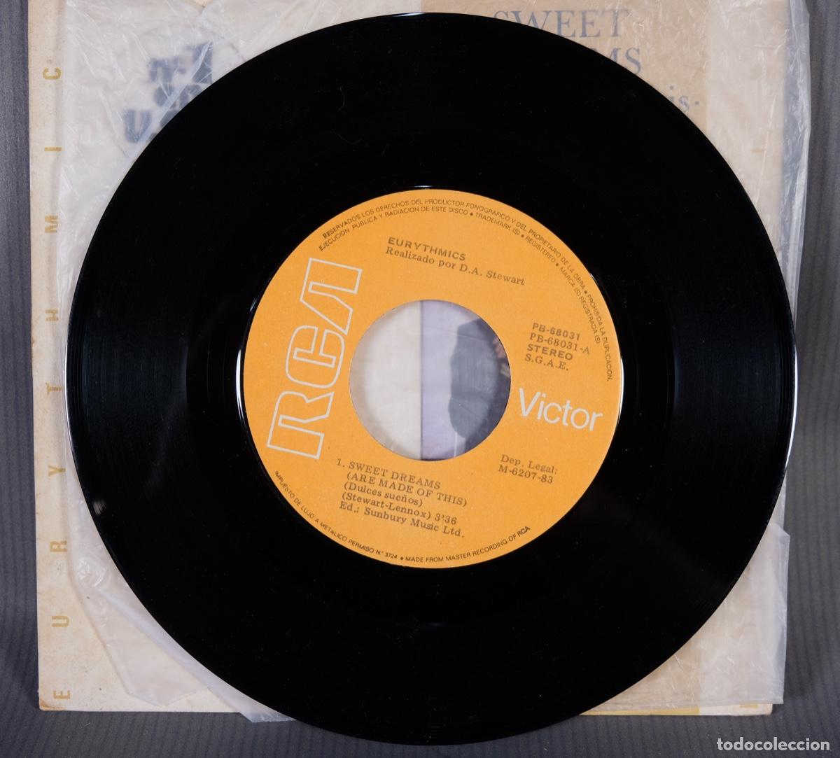 Discos de vinilo: Disco de Vinilo EP Eurythmic Sweet dreams 1983 - Foto 3