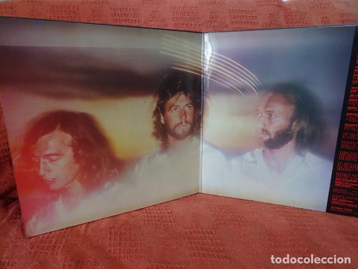Discos de vinilo: LP -BEE GEES -SPIRITS HAVING FLOWN - Foto 2