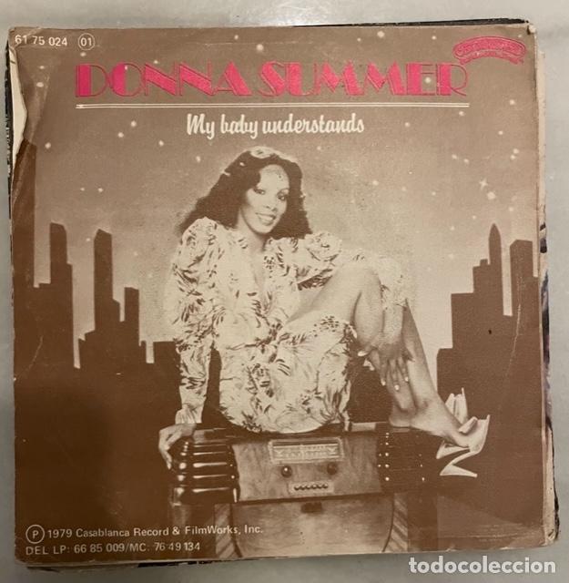 Discos de vinilo: 2 SINGLE. DONNA SUMMER BARBARA STREISAND - Foto 2