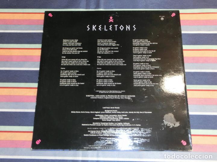 Discos de vinilo: Stevie Wonder - Skeletons - Foto 2