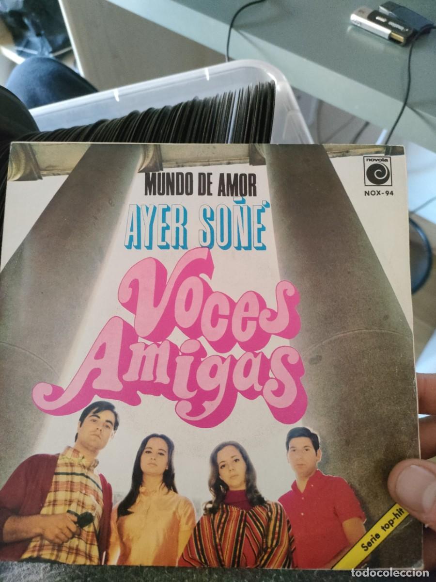 Discos de vinilo: VOCES AMIGAS - AYER SO&Ntilde;E - Foto 1