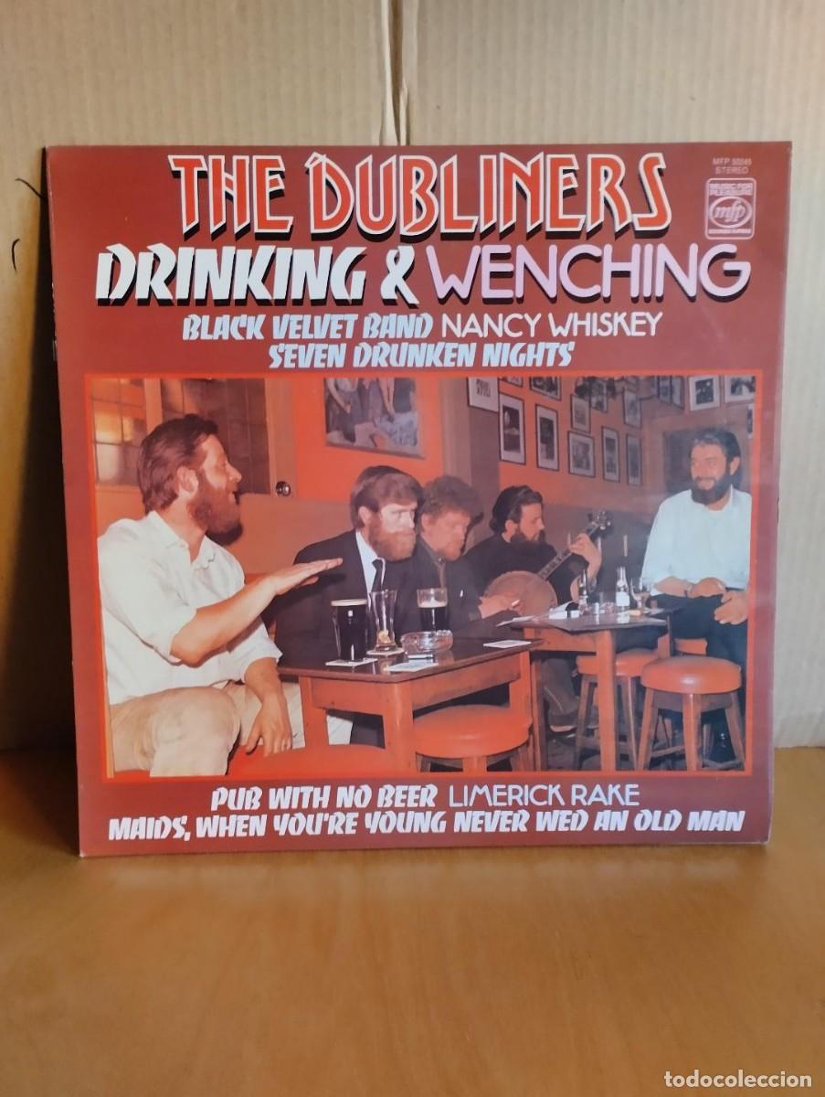 Discos de vinilo: THE DUBLINERS ---- DRINKING & WENCHING - Foto 1