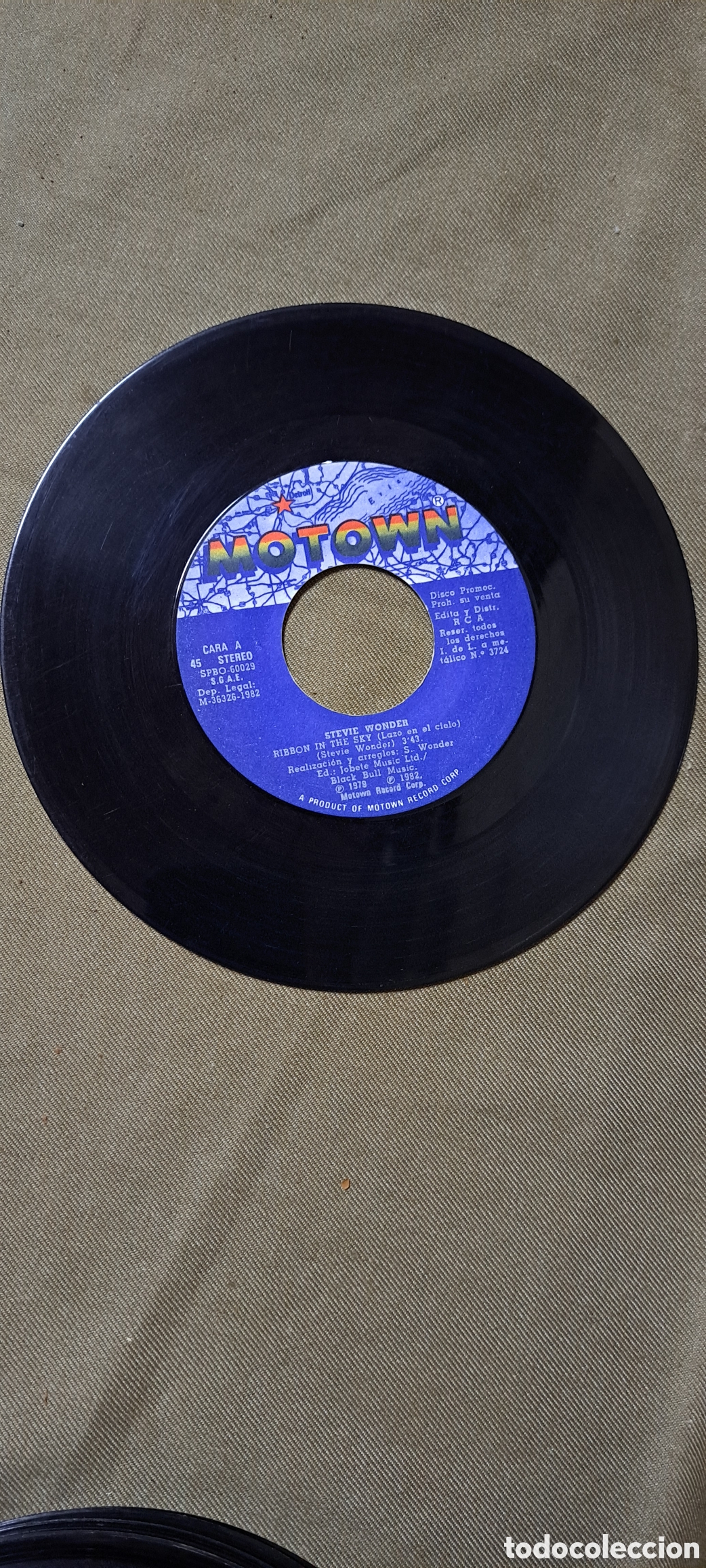 Discos de vinilo: SINGLE MOTOWN, STEVE WONDER. SIN TAPAS. 1982 - Foto 1