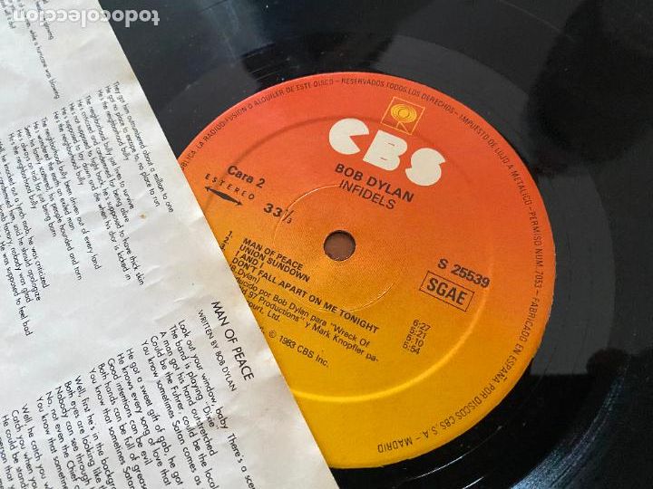 Discos de vinilo: BOB DYLAN (INFIDELS) LP ESPA&Ntilde;A 1983 (B-45) - Foto 2