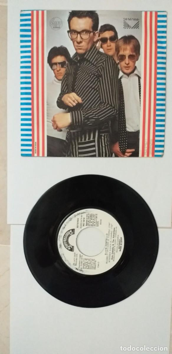 Discos de vinilo: ELVIS COSTELLO WATCHING THE DETECTIVES SINGLE 1978 - Foto 2