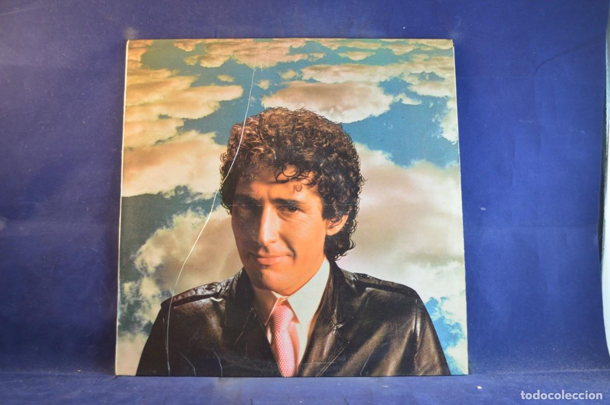 Discos de vinilo: MIGUEL RIOS &ndash; EXTRA&Ntilde;OS EN EL ESCAPARATE - LP - Foto 1