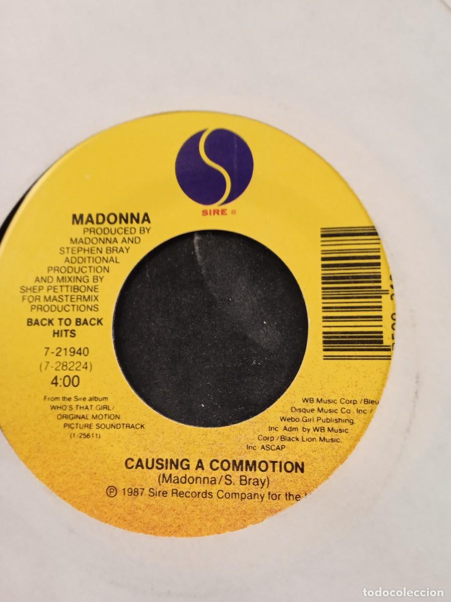 Discos de vinilo: MADONNA- WHO&acute;S THAT GIRL- CAUSING A COMMOTION - SINGLE - Foto 2