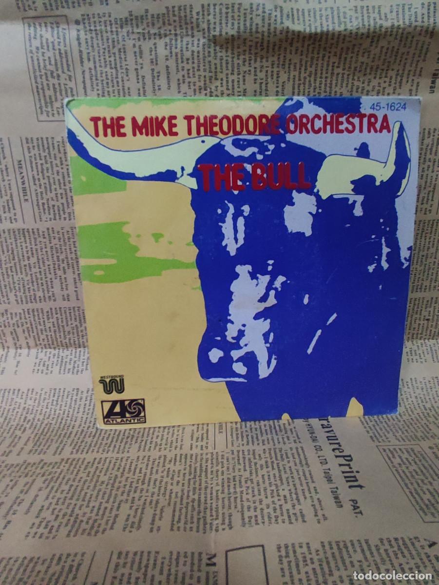 Discos de vinilo: The Mike Theodore Orchestra &ndash; The Bull - Foto 1