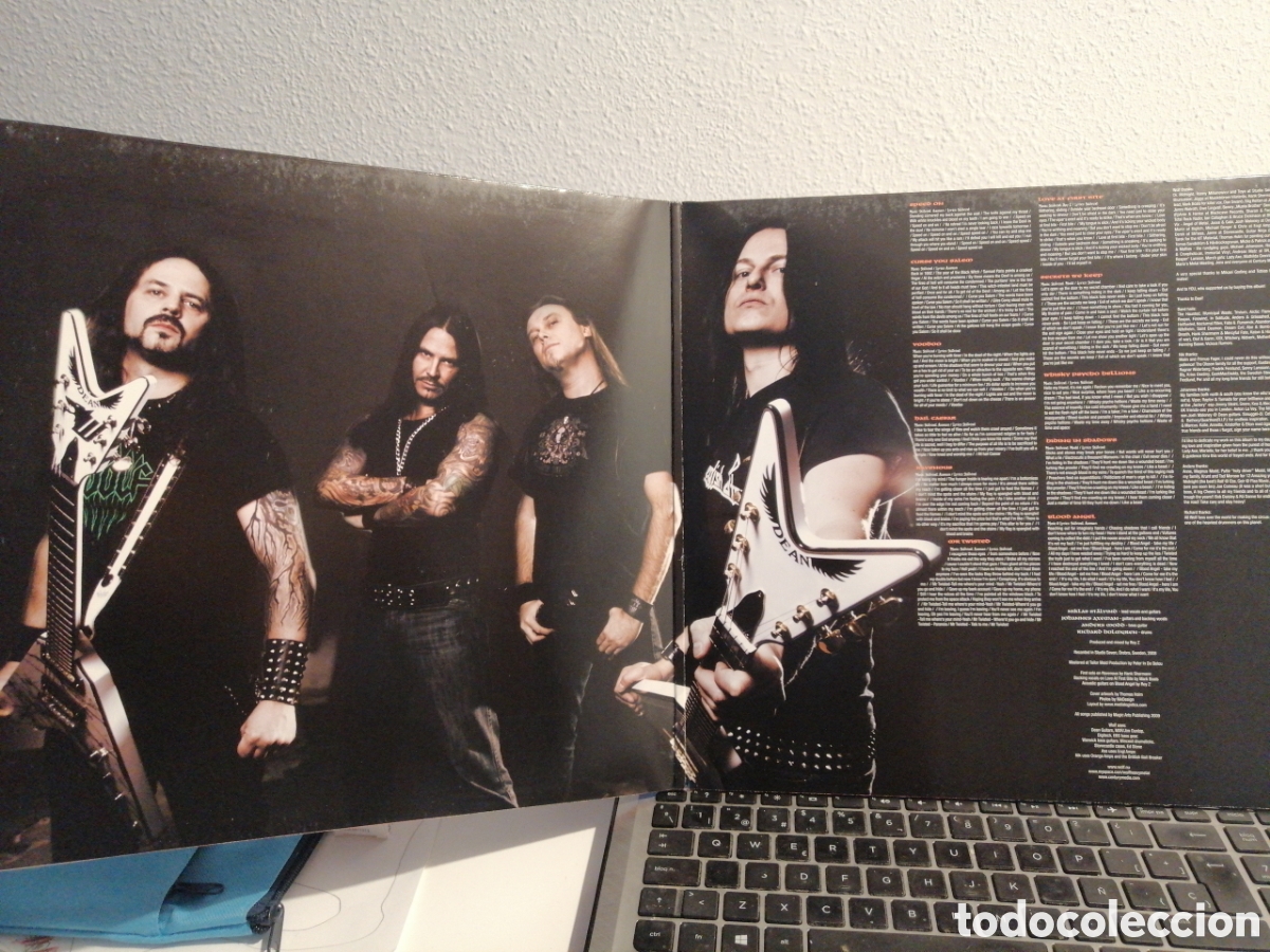 Discos de vinilo: Wolf - Ravenous Lp (Original 2009 con poster y cd) - Foto 2