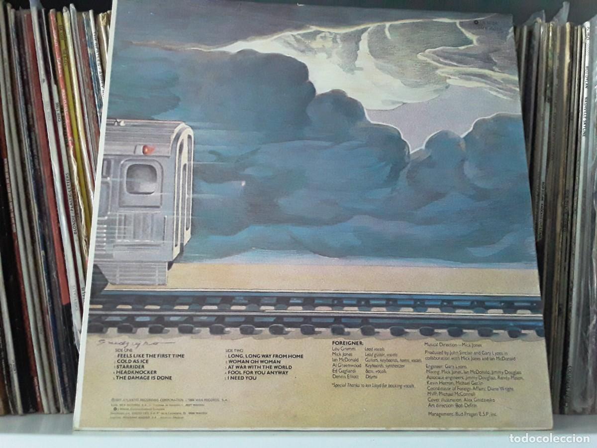 Discos de vinilo: Foreigner &lrm;&ndash; Foreigner - lp edic. espa&ntilde;a - Foto 2