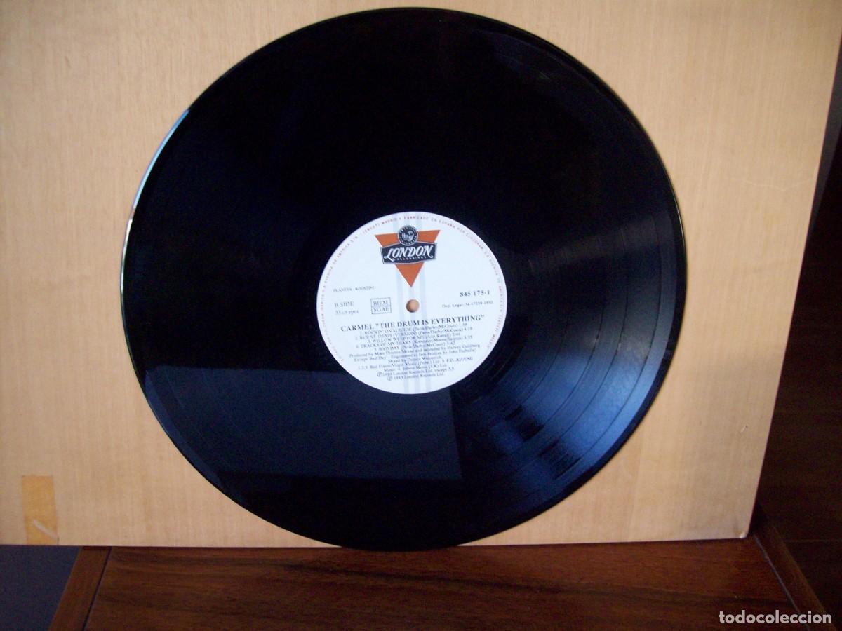 Discos de vinilo: CARMEL - THE DRUM IS EVERY THING - LP 1990 - Foto 4