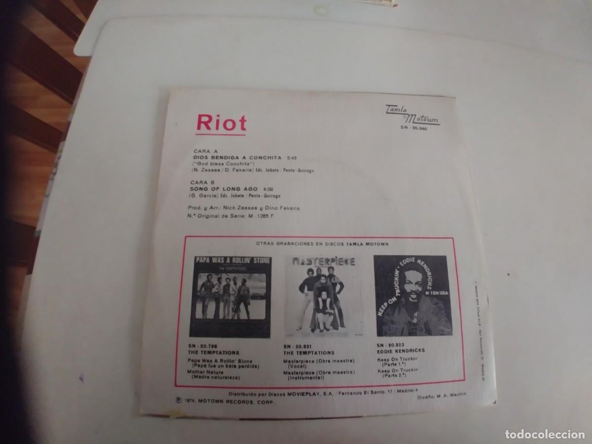 Discos de vinilo: RIOT-SINGLE DIOS BENDIGA A CONCHITA - Foto 2