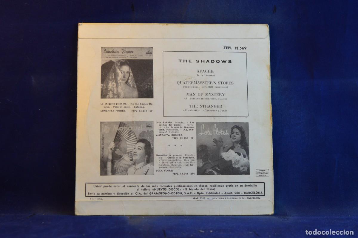 Discos de vinilo: THE SHADOWS - APACHES - + 3 EP - Foto 2